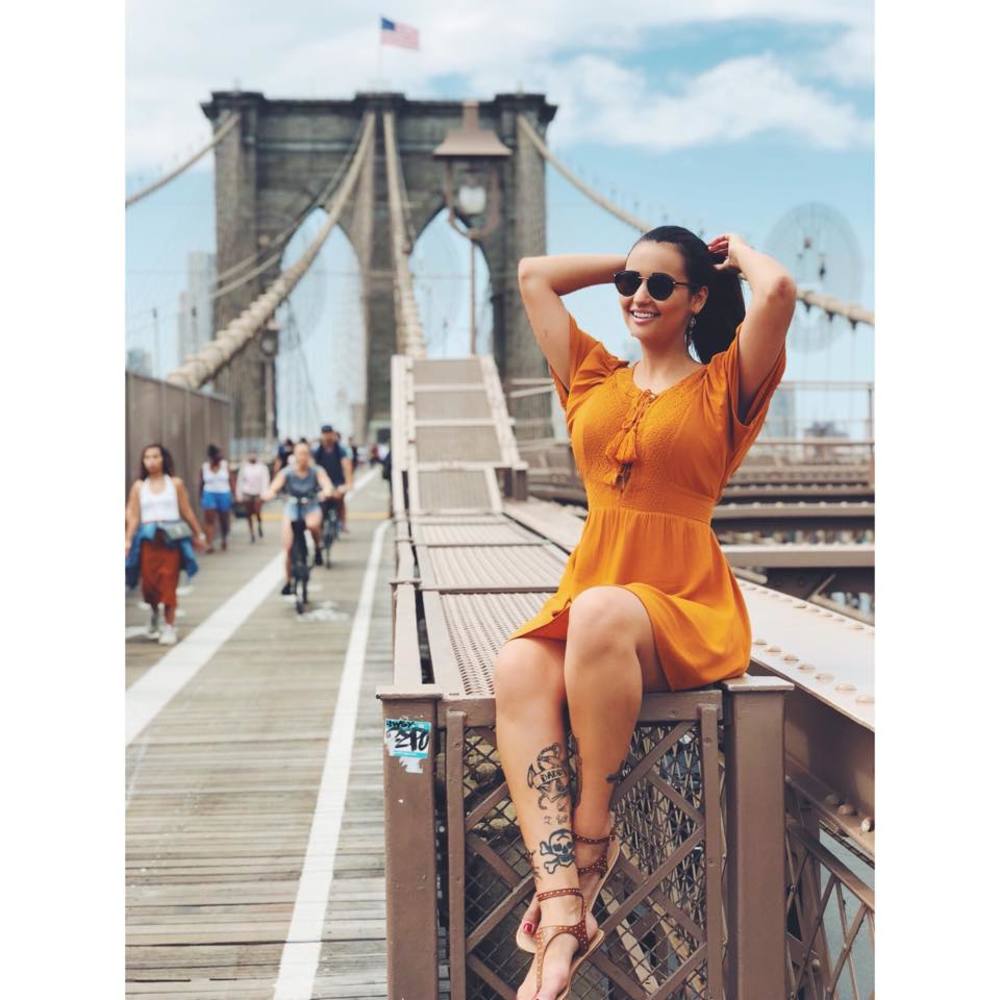 Meet your Posher, Eloisa